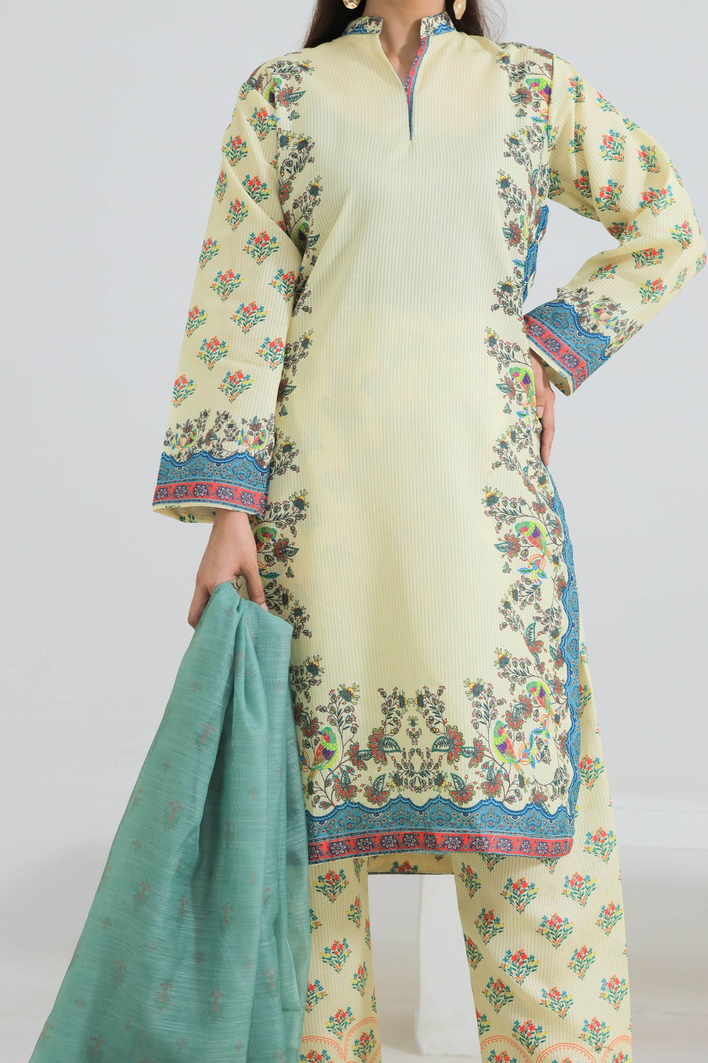 Lining Lawn Shirt Trouser With Monar Dupatta 3 PC Stitched Suit
